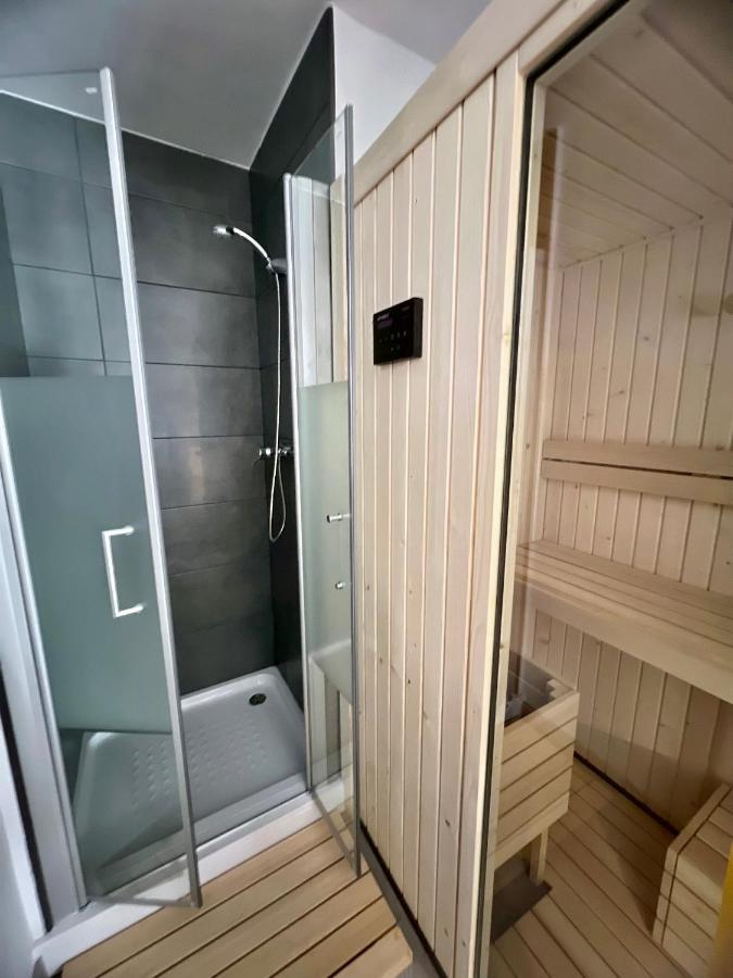 Luxury Sauna By Confortsky 파스데라까사 외부 사진