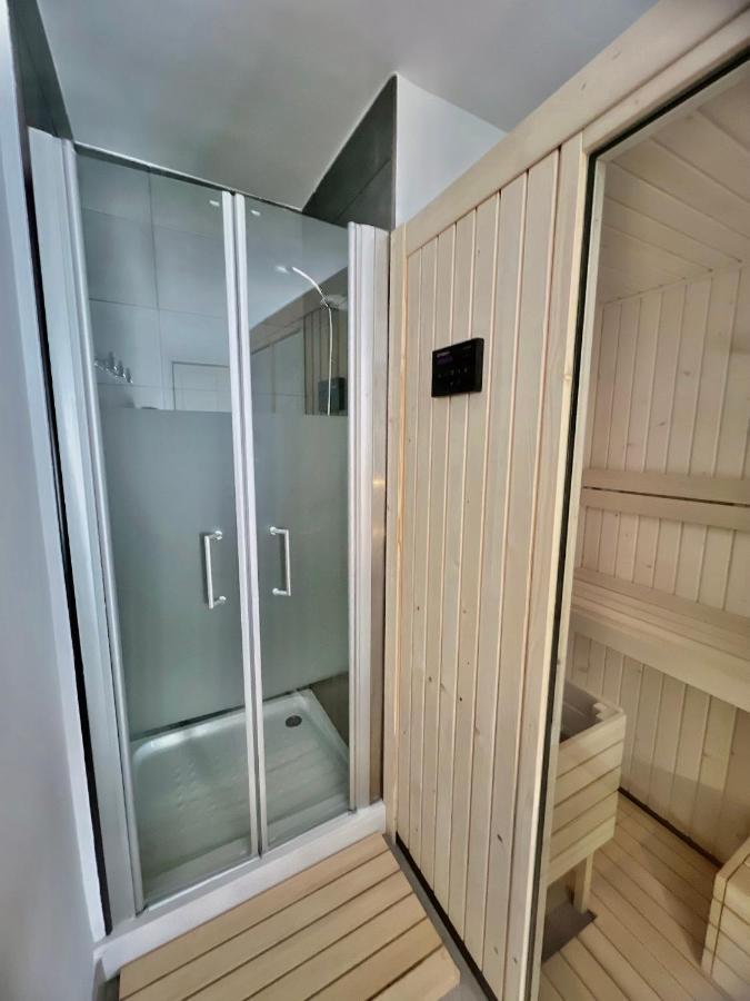 Luxury Sauna By Confortsky 파스데라까사 외부 사진